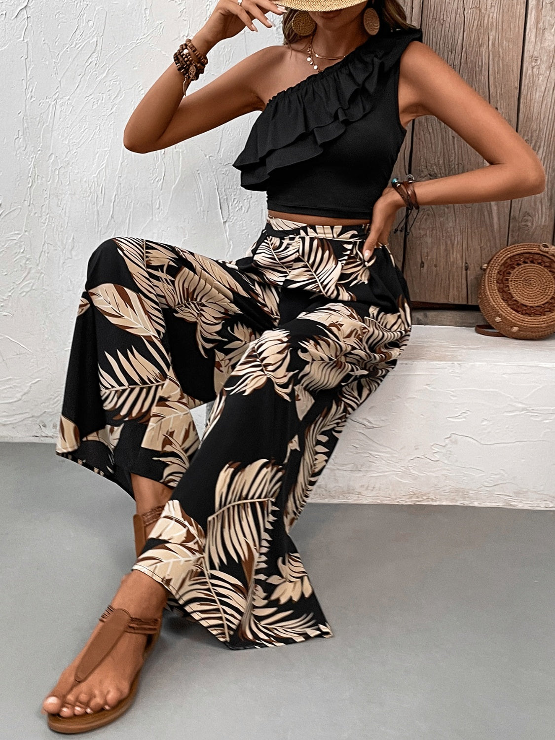 Women's  Ruffled Sleeveless Top and Printed Pants Set