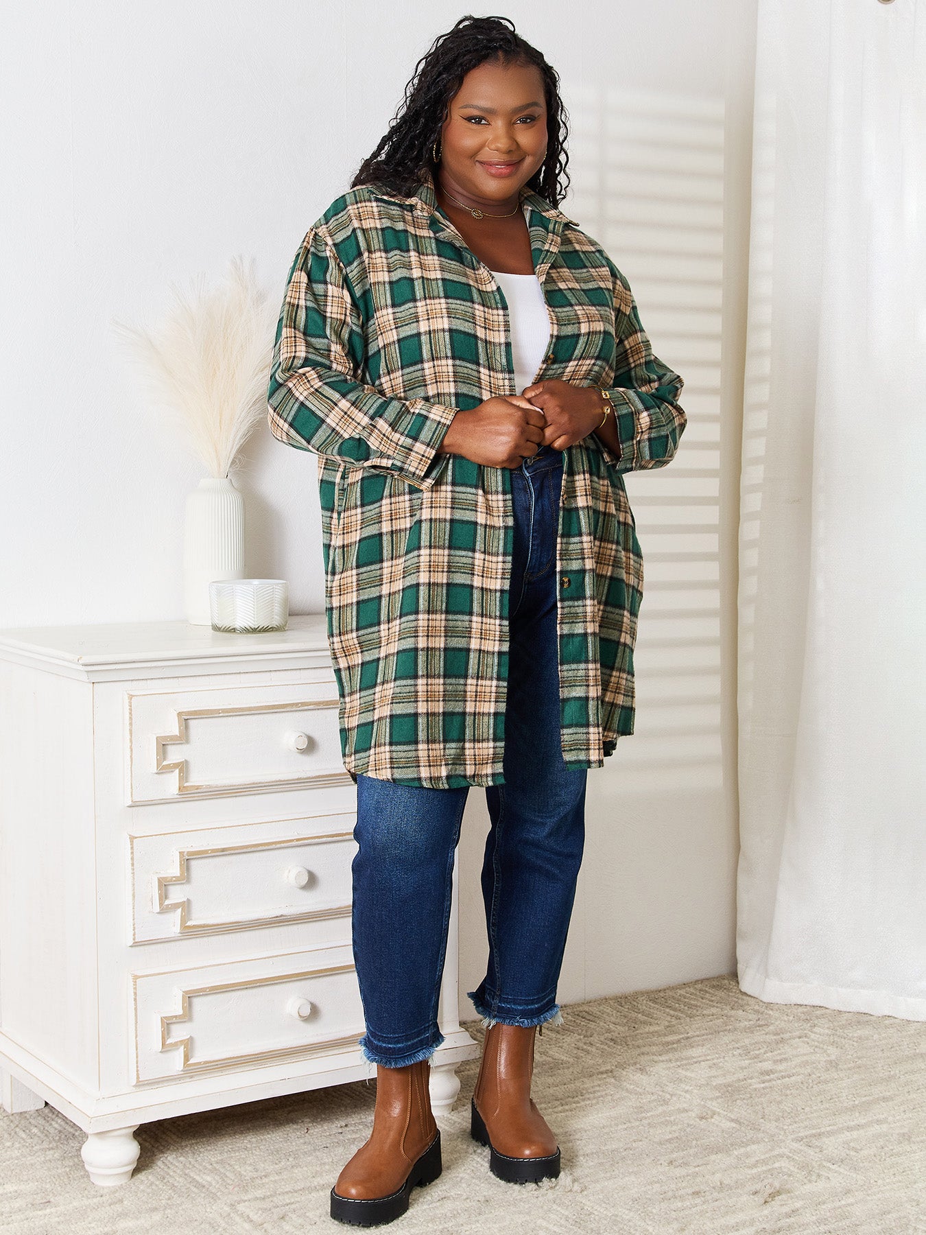 Women's Mandy Plaid Collared Neck Long Sleeve Shirt