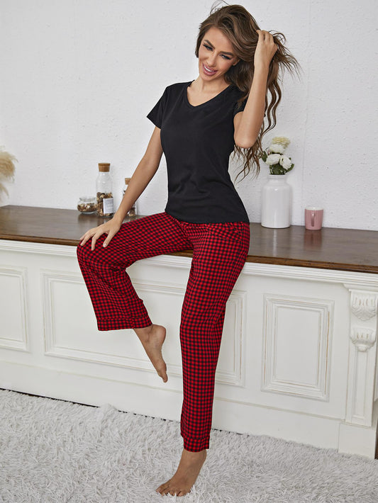 Women's V-Neck Top and Gingham Pants Pajama Sleepset